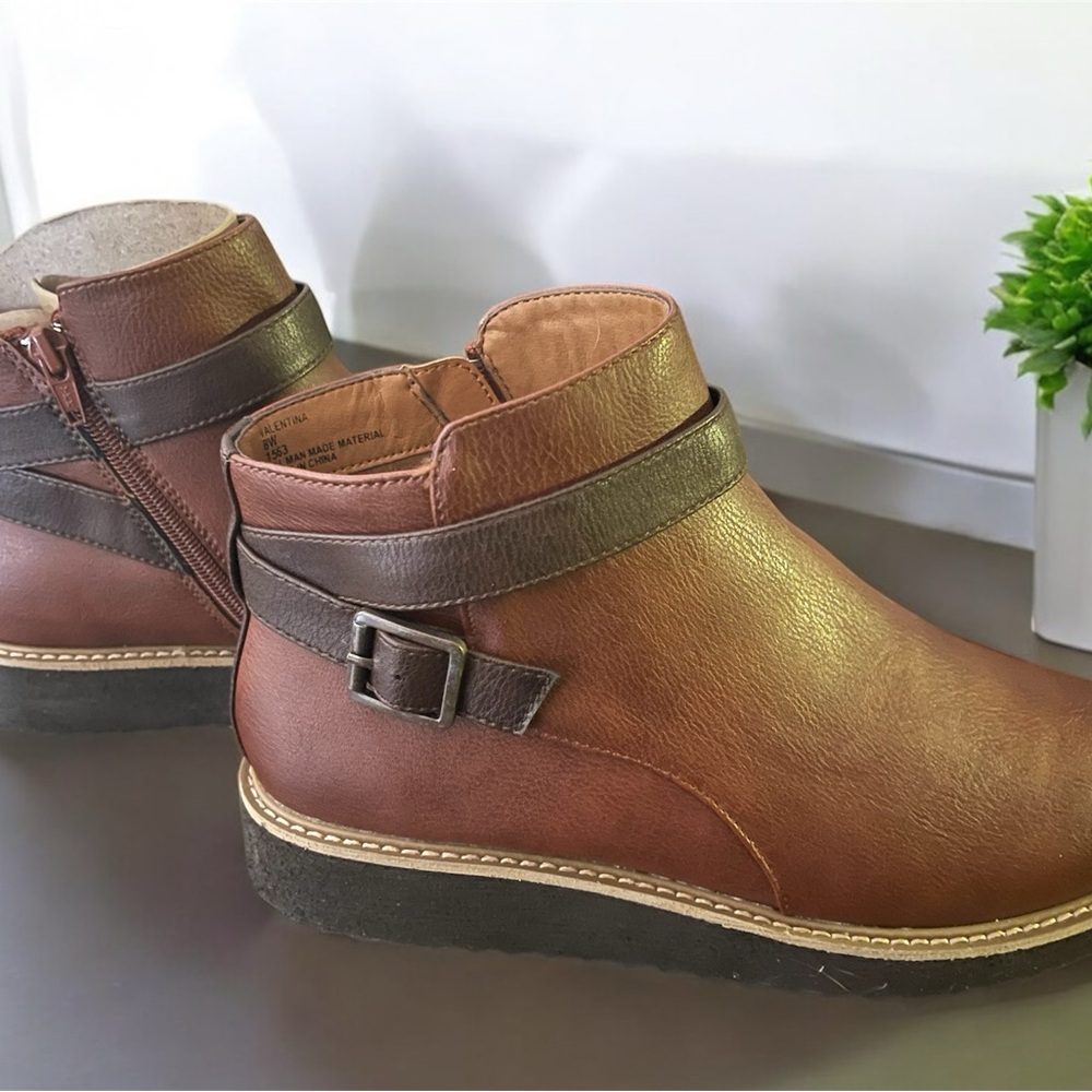 Valentina Brown Ankle Booties
